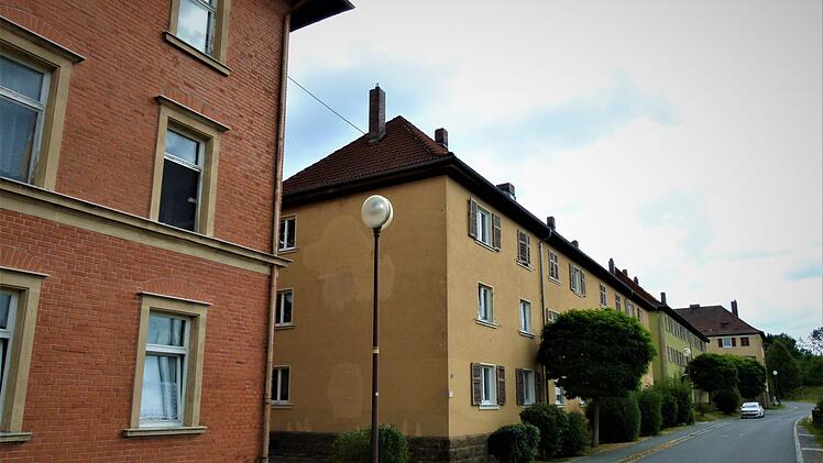 Die frühere Eisenbahnersiedlung "Hoh Goggern" hält die CSU-Fraktion für geeignet, um modernen und bezahlbaren Wohnraum für junge Familien und ältere Menschen zu schaffen. Dafür bräuchte die Gemeinde allerdings Fördergelder und Investoren. Werner Reißaus