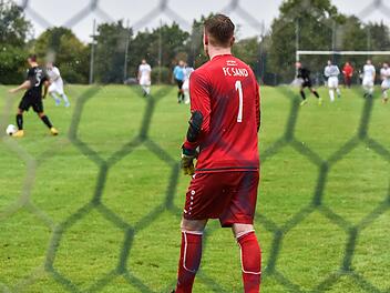 Wann darf wieder um Punkte gespielt werden? Diese Frage ist offen, der BFV erhöht weiter den Druck auf die Politik. Ryan Evans