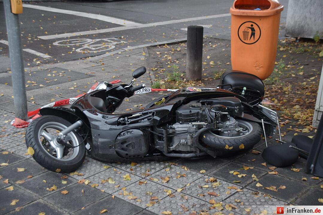 Nürnberg-Südstadt: Pkw rammt Straßenbahn