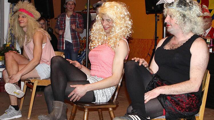 Boys gegen Girls. Foto: Thomas Dill