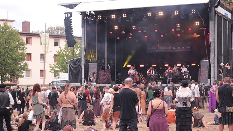 Festival, Festival Mediaval, Mediaval, Mittelalter, Mittelalterfest, Fest, Konzert, Veranstaltung, Mittelalterfest, Historisch, Party, Tanzen, Barden, Schach, Musik, Event, Veranstaltung, Selb, Franken, Bayern