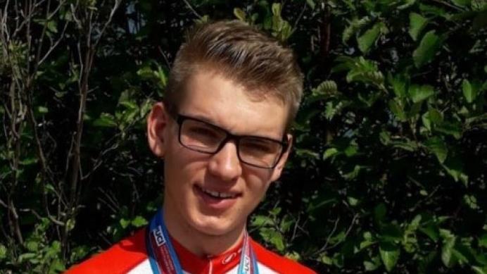 Gewinn der Goldmedaille beim Weltcup in Kanada: Maximilian Jäger ist weiter auf Erfolgskurs. Foto: Nationalmannschaft/Archiv Thomas Jäger