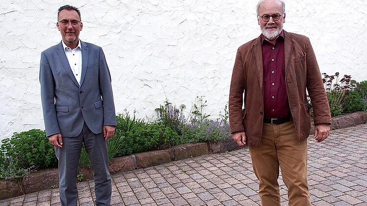 Bereits in der ersten Sitzung war der Gemeinschaftsvorsitzende August Weingart (rechts ) als Mediator mehrmals gefordert. Als sein Stellvertreter wurde Thomas Hack (links) gewählt. Foto: Bianca Volkert