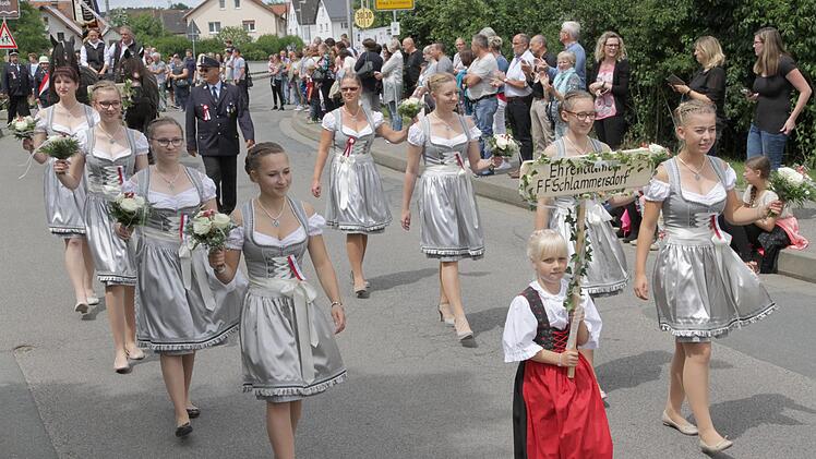 Der  Festzug  Foto: Mathias Erlwein
