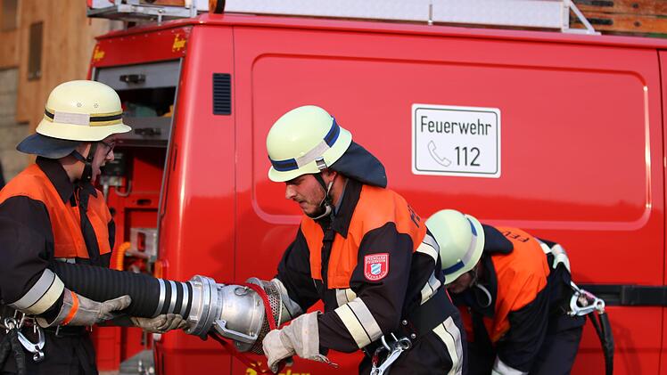 Leistungsprüfung bei der Feuerwehr. Sebastian Schmitt