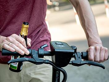 Betrunkener E-Scooter-Fahrer sorgt in Bad Kissingen für Ärger