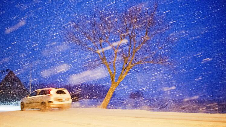 Foto: Julian Stratenschulte/dpa