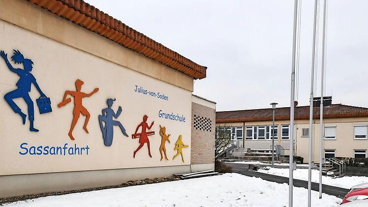Hier wäre noch Platz für die Grundschüler aus Rothensand, Groß- und Kleinbuchfeld, findet der Hirschaider Marktgemeinderat.Foto: Ronald Rinklef