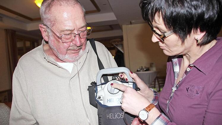 Detlef Langer ist neuer Vorsitzender der Selbsthilfegruppe "Luftikus", die sich einmal imMonat Haard trifft. Unterstützt wird er weiterhin von Manuela Röhlinger. Foto: Heike Beudert