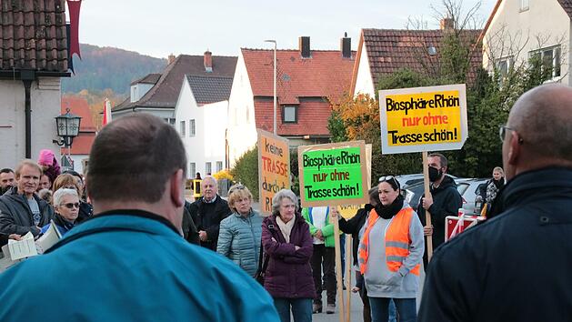 Durch die Ausweisung des Vorzugskorridors entlang der A 7 regt sich vor allem jetzt der Widerstand, die Grundsatzentscheidung fiel allerdings bereits im Januar.
