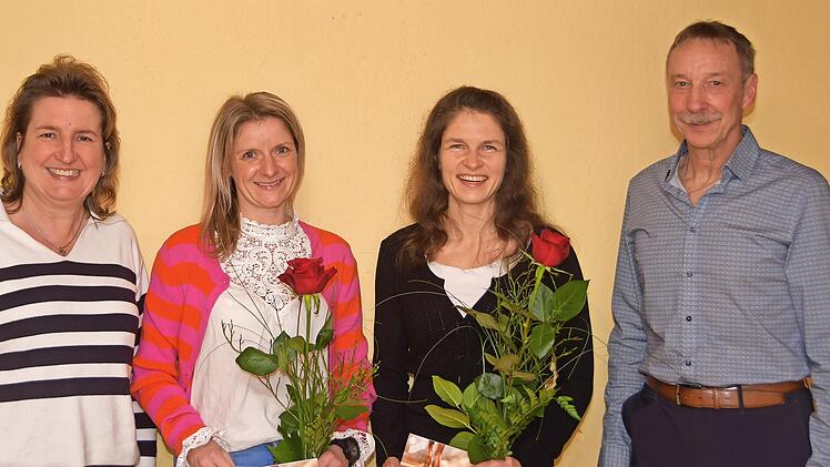 Die Aushängeschilder der LG Ludwigschorgast wurden bei der Hauptversammlung mit ausgezeichnet. Im Bild (von links) Bürgermeisterin Doris Leithner-Bisani, Susanne Schubert, Sina Schubert und Vorsitzender Michael Kraus.