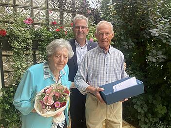 Stein: Ehepaar feiert Diamantene Hochzeit - 60 Jahre voller "Liebe und Respekt"