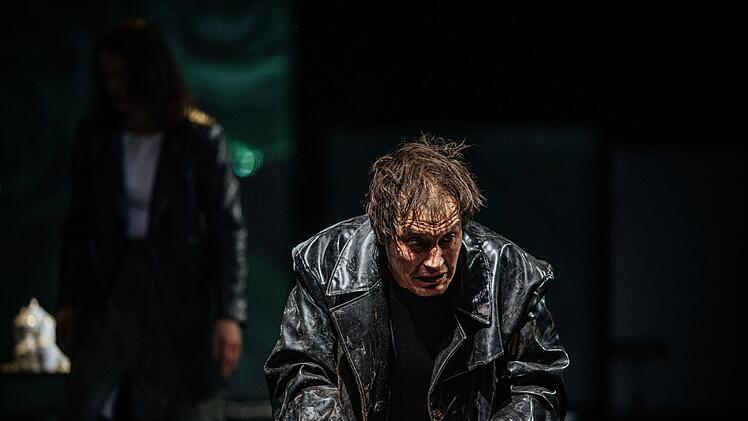 Szene aus William Shakespeares "Othello: Das Drama feierte Premiere am Landestheater Coburg.Foto: Sebastian Buff