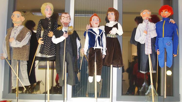 Diese Puppen stammen aus der Werkstatt von Elke Schülner.