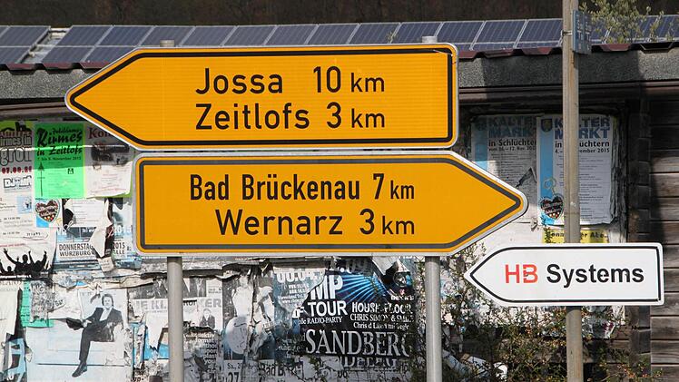 Immerhin, für den Ausbau der Kreisstraße ist eine Lösung gefunden worden - ohne die Bahn. Foto: Ulrike Müller