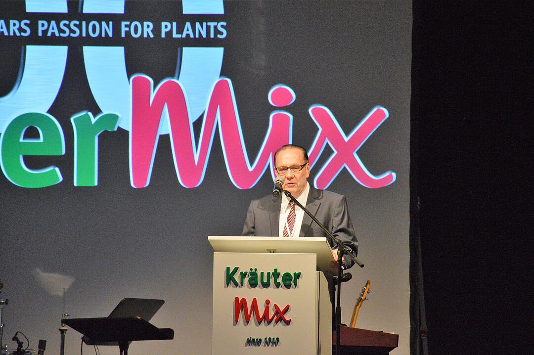 100 Jahre Kr&auml;uter Mix