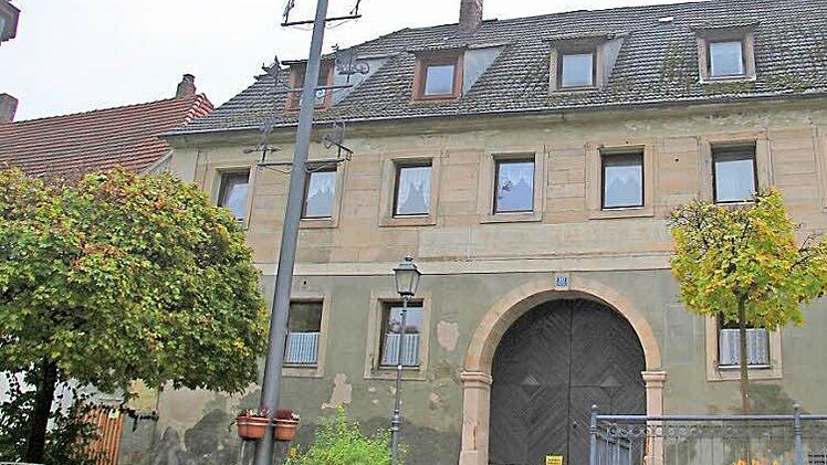 Das Gebäude Am Markt 10 könnte die Dauerausstellung zum Thema Hochzeit beherbergen, aber auch den Museumsshop, den Empfang, einen kleinen Raum für museumspädagogische Veranstaltungen. Foto: Sonja Adam