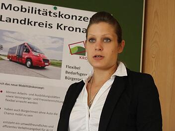 Michaela Morhard kümmert sich um das Mobilitätskonzept für den Landkreis Kronach.  Foto: Friedwald Schedel