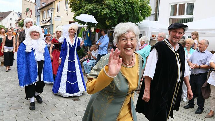 Der Umzug am Sonntagnachmittag bot viele Hingucker. Foto: Sophie R&ouml;der