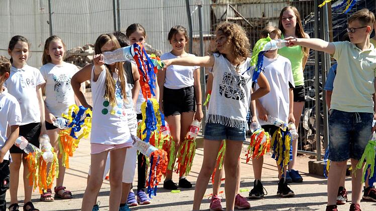 Am Erweiterungsbau der Carl-Platz-Schule wurde Richtfest gefeiert.  Foto: Richard Sänger