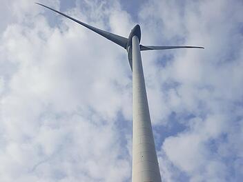 Wie geht es mit der Windkraft auf der Langen Meile weiter.