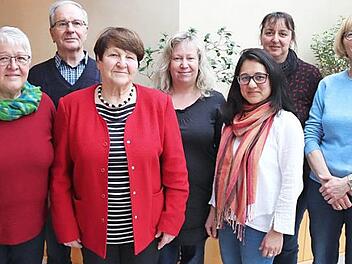Der Sängergruppenvorstand (von links): Ilona Schmitt, Hans Schmidt, Emilie Meier, Sylvia Malzer, Juliana Lankes, Alexandra Schuhmann und Ingrid Geyer Foto: Johanna Blum