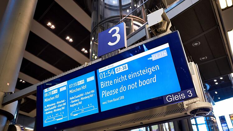 Nach dem bundesweiten Ausfall bei der Deutschen Bahn - Berlin