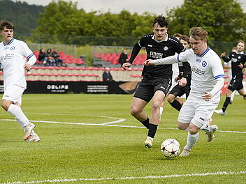 1:1 in Ebersdorf: Hirschaid zittert sich in die Relegation