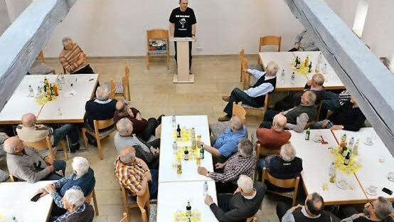 Kabarettist Fredi Breunig trat beim 50. Männertreff auf. Foto: Björn Hein