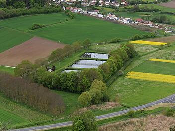 Die Entsorgung des Klärschlamms aus der Gemeinschaftskläranlage fordert eine Entscheidung der Gemeinde. Foto: Andreas Lomb