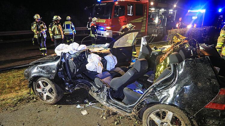 Bei einem schweren Unfall am späten Freitagabend wurde ein 29-Jähriger schwer verletzt.