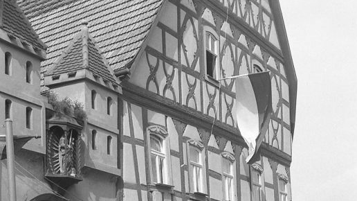 Aufführung des Heimatspiels 1969: Es haben sich doch noch ein paar Schnitter gefunden. Stadtarchiv Münnerstadt/Nachlass Gerhard Fuhrmann