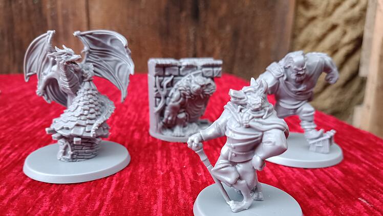 Spiele-Test "Grimms Wälder":  Opulentes Familienspiel für Märchenliebhaber