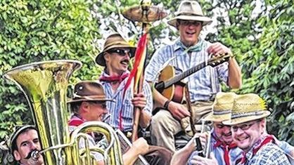 Kulturnotiz: Musikalisches Feuerwerk mit  den Rhöner Spräublöasern