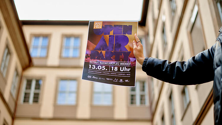 Bamberg: "Open Air Party" im Rathaus-Innenhof - Stadt l&auml;dt junge Menschen zum Feiern ein