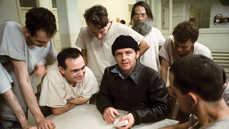Inmitten eines überragenden Darsteller-Ensembles: Für seine Rolle eines Ganoven Randall Patrick McMurphy in "Einer flog über das Kuckucksnest" gewann Jack Nicholson einen Hauptdarsteller-Oscar.
