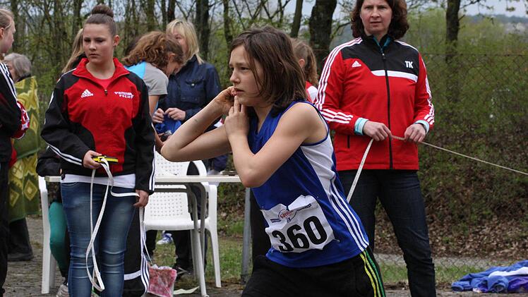 Melissa Schäfer vom TSV Bad Kissingen gewann in Münnerstadt alle drei Wettbewerbe der Schülerinnen W-12.