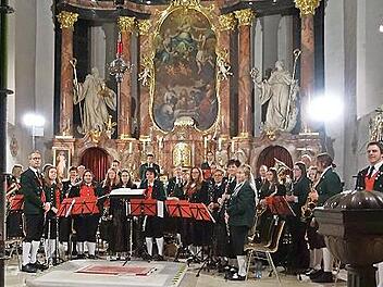 Nach vier Jahren endlich wieder in der Pfarrkirche Großwenkheim: Das Adventskonzert.