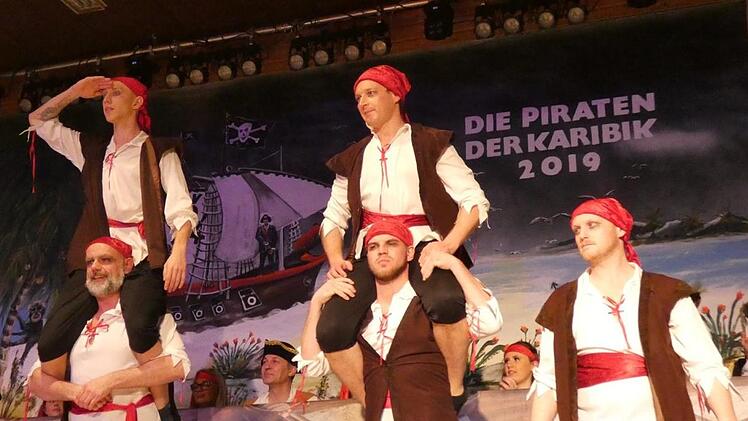 Eine Piratenshow hatte die Männergarde parat.