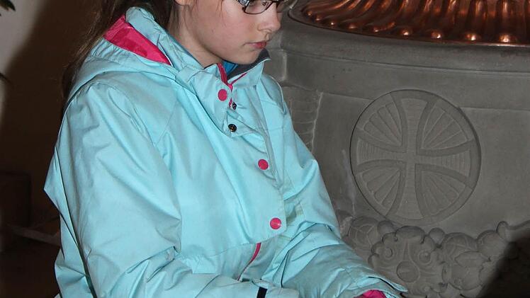 Tapfer: Eigentlich war Valerie Wolfrum krank, deshalb ließ sie ihren Auftritt vorverlegen, doch sie zeigte sich mit dem durchaus anspruchsvollen Stück "Little Suite in Baroque Style" in Bestform. Foto: Sonja Adam