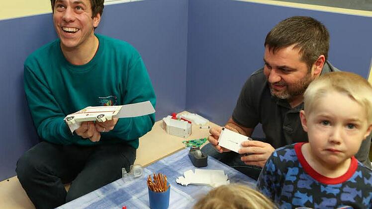 Thomas Herbger (l.) gibt Tipps. Foto: Barbara Herbst
