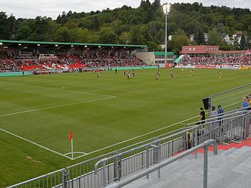 Im Stadion am Dallenberg in Würzburg wird die DFB-Pokalpartie der Kickers gegen Werder Bremen nicht stattfinden.  Foto: Timm Schamberger, dpa