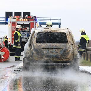 Pkw-Brand auf A70 bei Eltmann