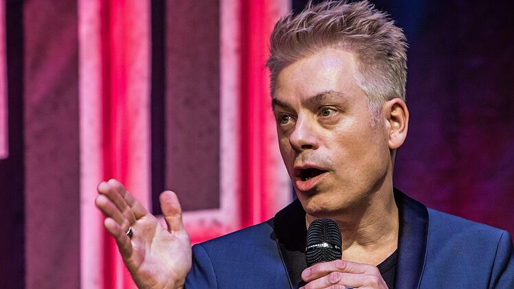 Der Kult-Komiker Michael Mittermeier wird 2021 erneut nach Coburg kommen. Im Gepäck hat er jede Menge Wortwitz und Gute Laune. Foto: Jochen Berger
