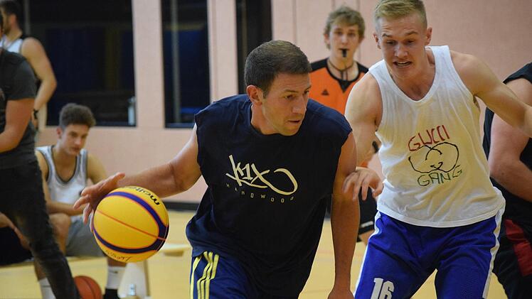 Streetball.  Foto: Daniela Pondelicek