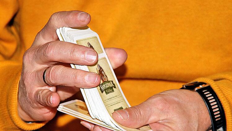 Eindrücke vom Schafkopf-Turnier in Münnerstadt. Dieter Britz