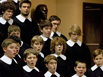 Der Windsbacher Knabenchor (hier beim Auftritt im März 2013 in St. Moriz) gastiert am 5. Februar erneut in Coburg. Foto: Archiv/Jochen Berger