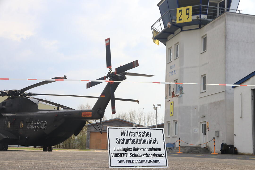 Hassfurt: Bundeswehrhubschrauber kollidiert mit Tower