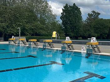 Kitzingen: Eröffnung von Freibad verschiebt sich wegen Regenfällen