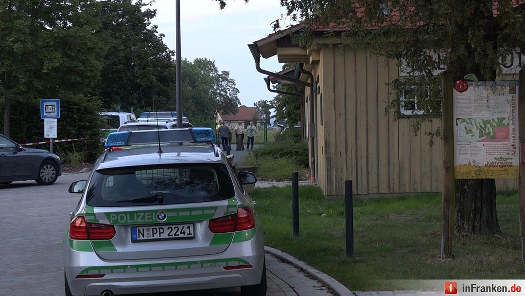 Polizeilicher Schusswaffengebrauch im Landkreis Erlangen-Hoechstadt - Fluechtender richtet sich selbst